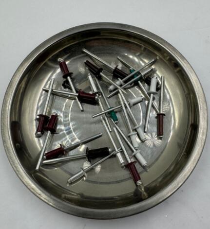 鋁制拉柳釘圖片